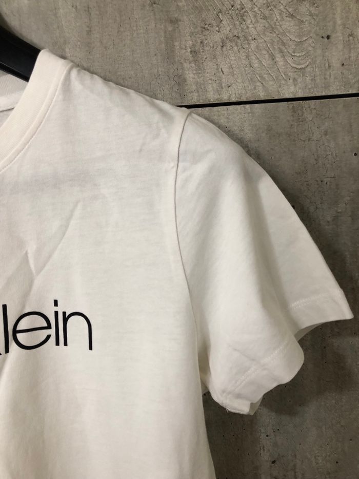 T-shirt Calvin Klein - photo numéro 5