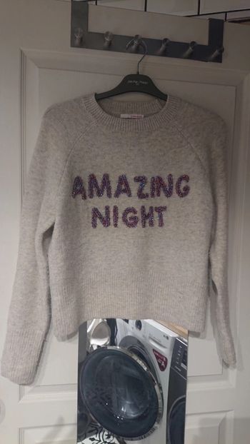Pull gris camaieu t s avec écriture