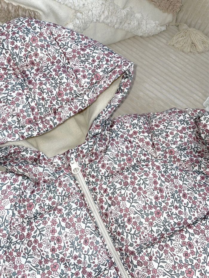 Jolie manteau fleurit - photo numéro 2