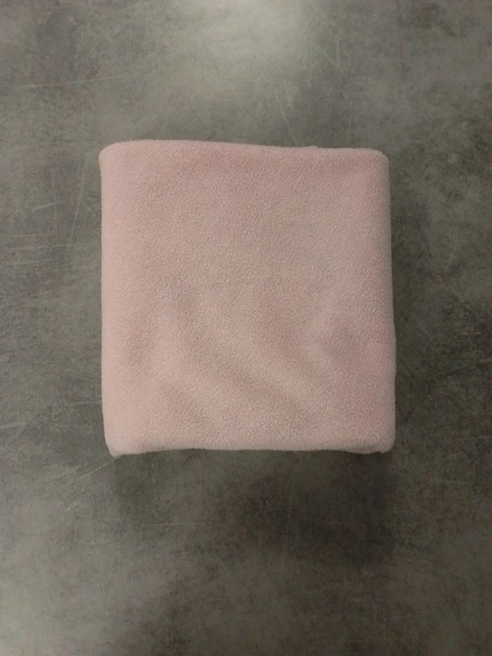 Jolie plaid rose bébé fille