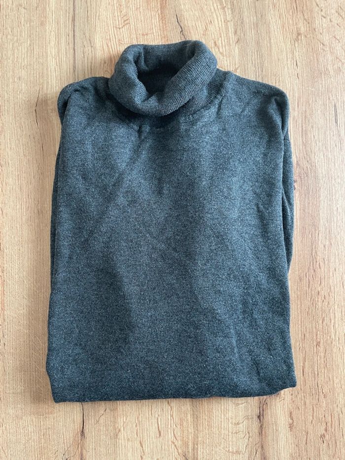 Pull col roulé XXL