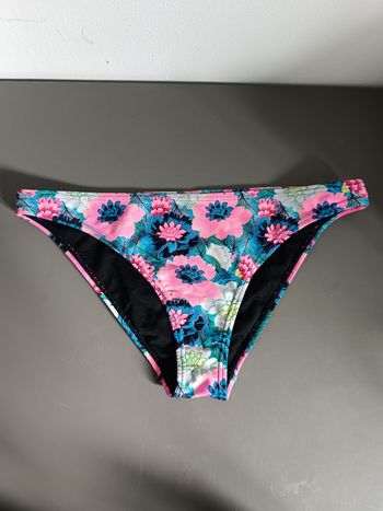 Culotte maillot de bain fleurie