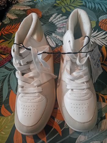 Baskets montantes Kiabi neuves