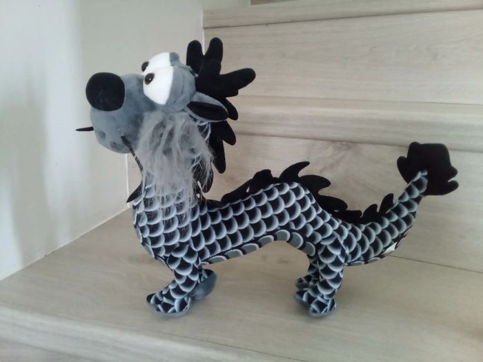 Peluche dragon