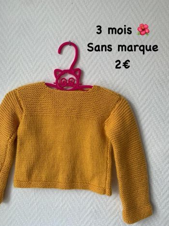 Pull 🌺 3 mois 🌺 Sans marque