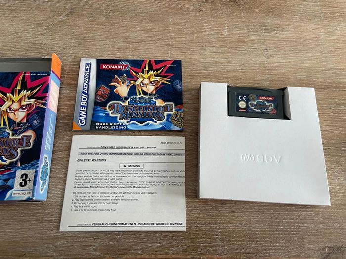 Yu gi oh dungeondice monsters gba - photo numéro 10