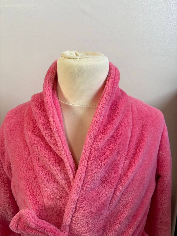 Peignoir fille taille 110 - photo numéro 2