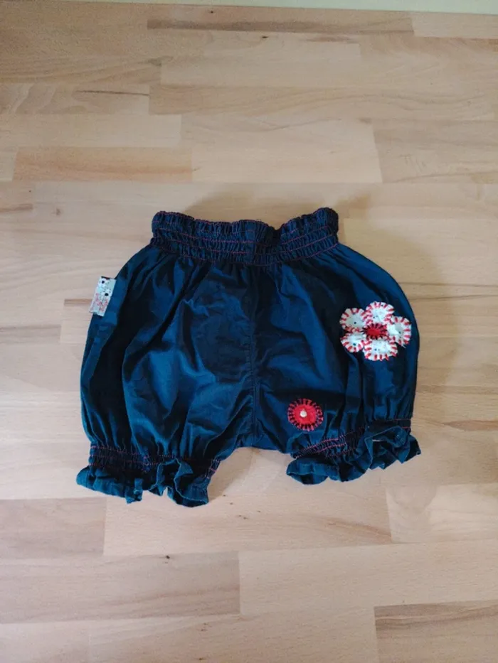 Lot de 2 shorts et 1 jupe - photo numéro 2