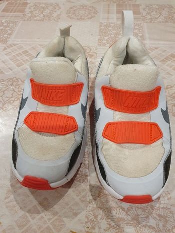 Basket Nike Air pointure 29/5