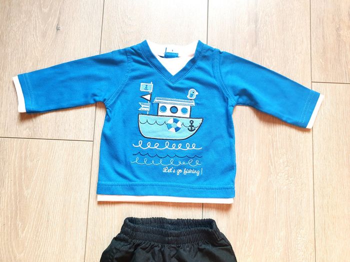 Ensemble maillot et pantalon. Garçon 3 mois - photo numéro 2
