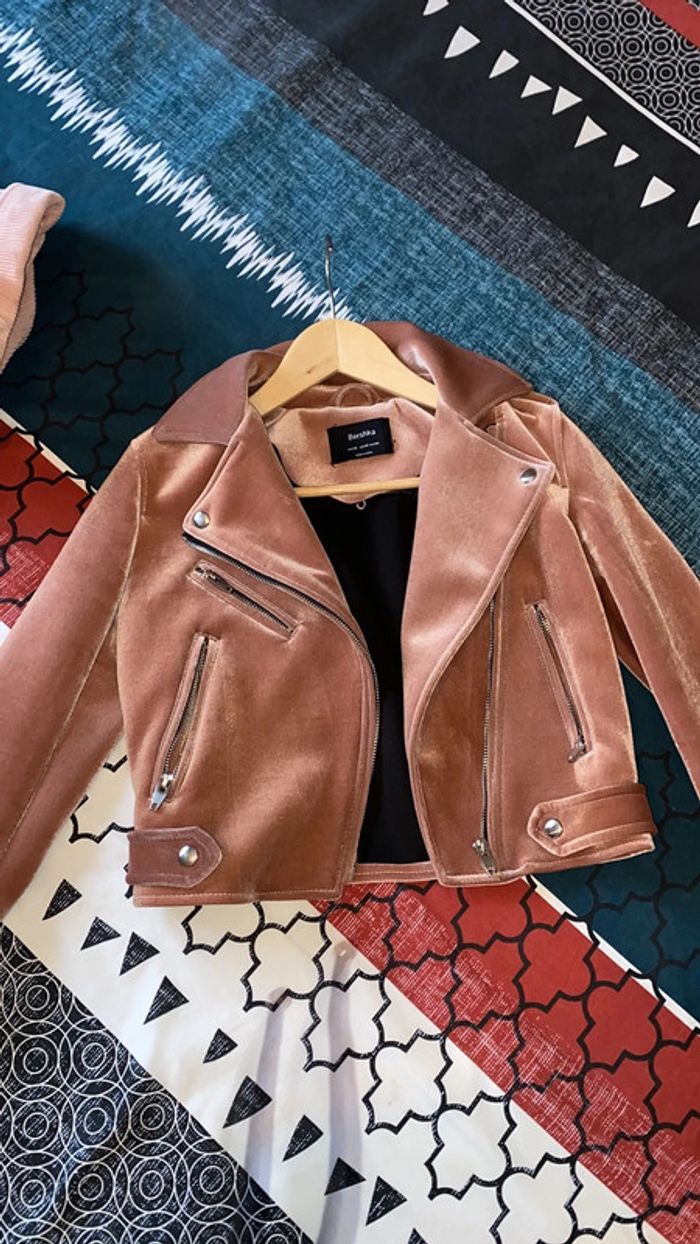 Veste en velours #Bershka# - photo numéro 4