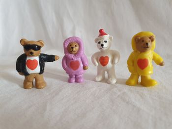 8 Lot de 4 figurines ours message Weetos Weetabix 1997 vintage