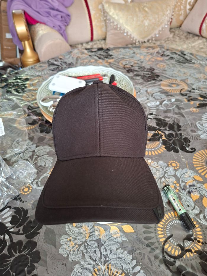 Casquette noir neuve homme prix 1 euro 50 - photo numéro 2