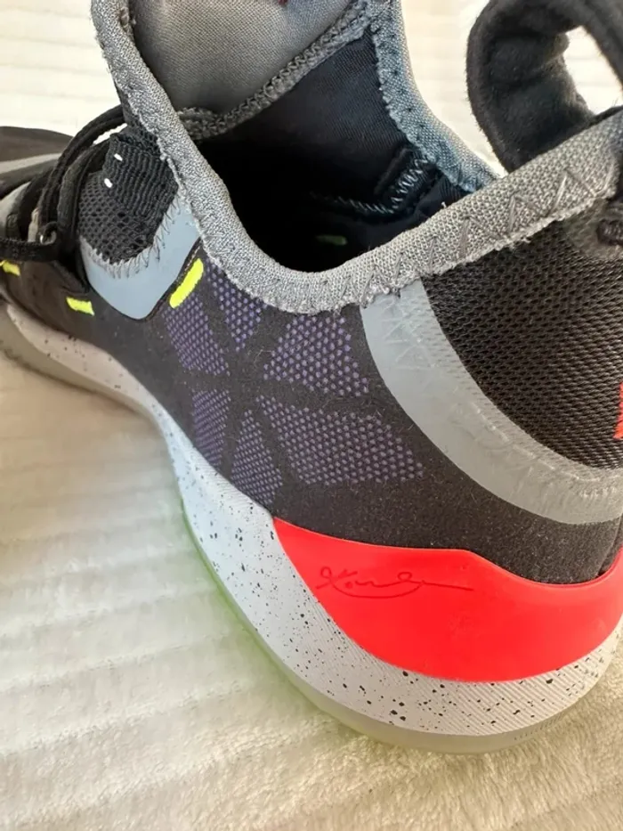 Kobe bryant AD basketballshoes taille 42 - photo numéro 10