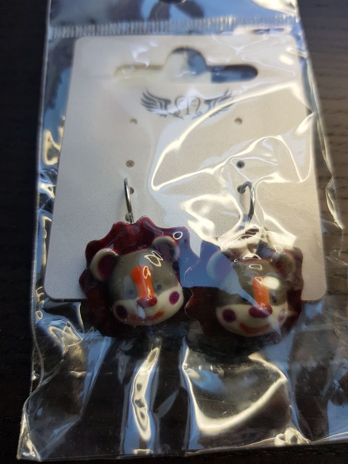 Boucles d'oreilles lions - photo numéro 2