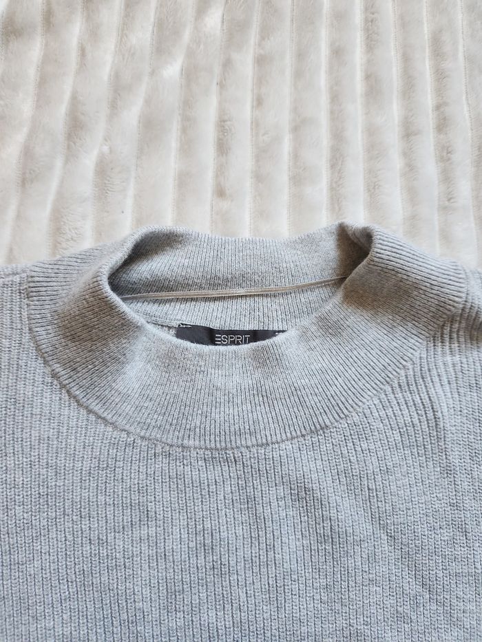 Pull gris clair Esprit – Taille M – Très bon état - photo numéro 4
