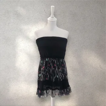 Bustier fluide en dentelle et motifs colorés taille M