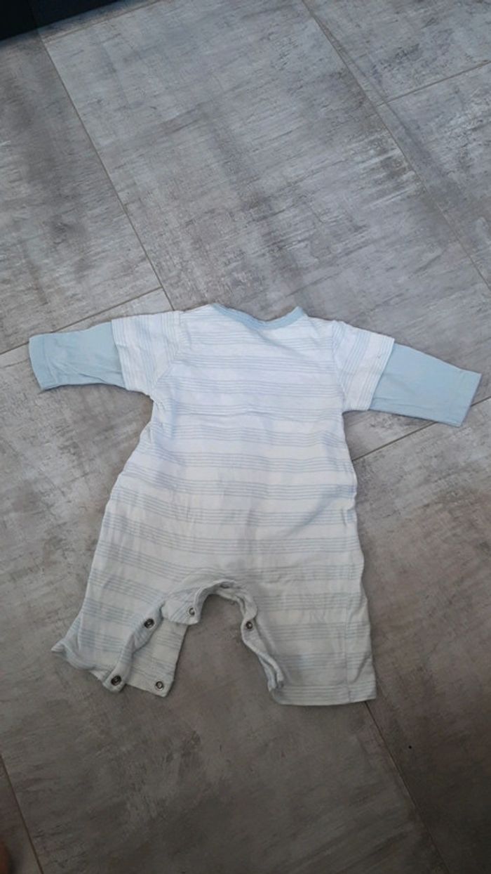 Pyjama/combinaison - photo numéro 3