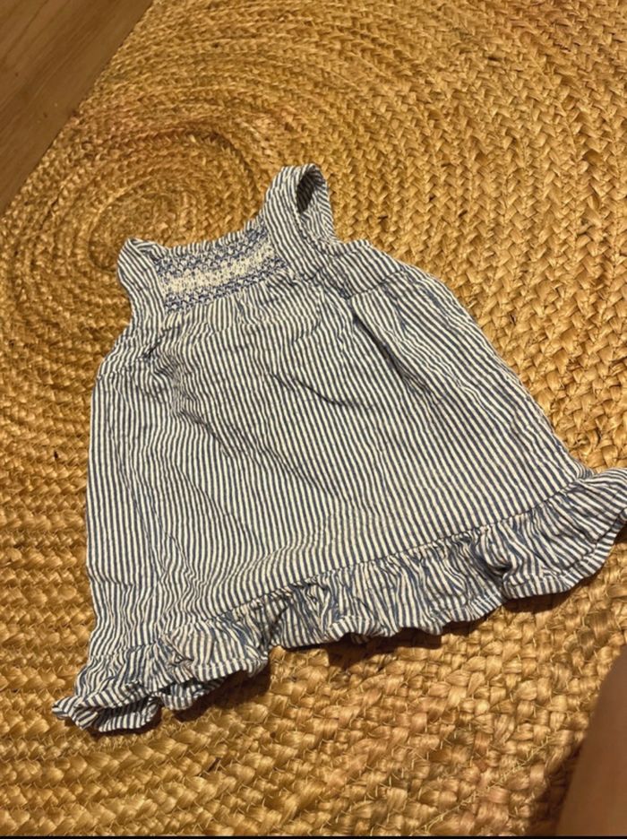 Robe 9 mois