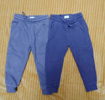 Lot joggings 2-3ans