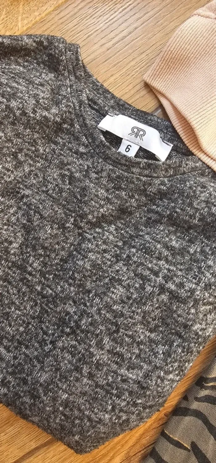 Lot de 13 vêtements fille 5/7ans - photo numéro 6