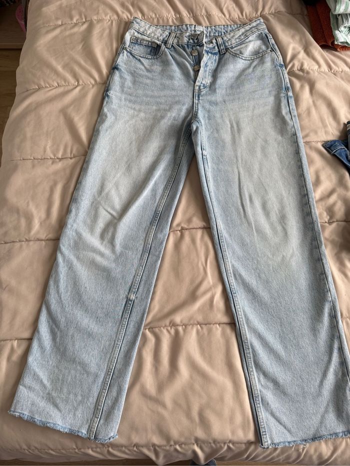 Jean s large