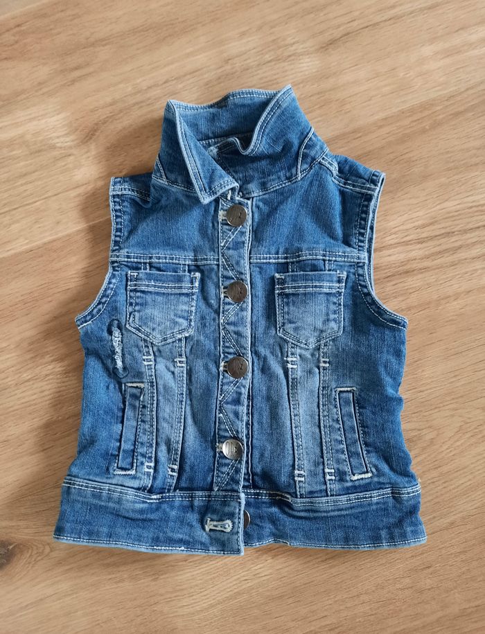 Veste fille  en jean bleue sans manches Orchestra 3 ans