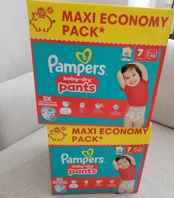 Lot 2 cartons Pampers pants taille 7