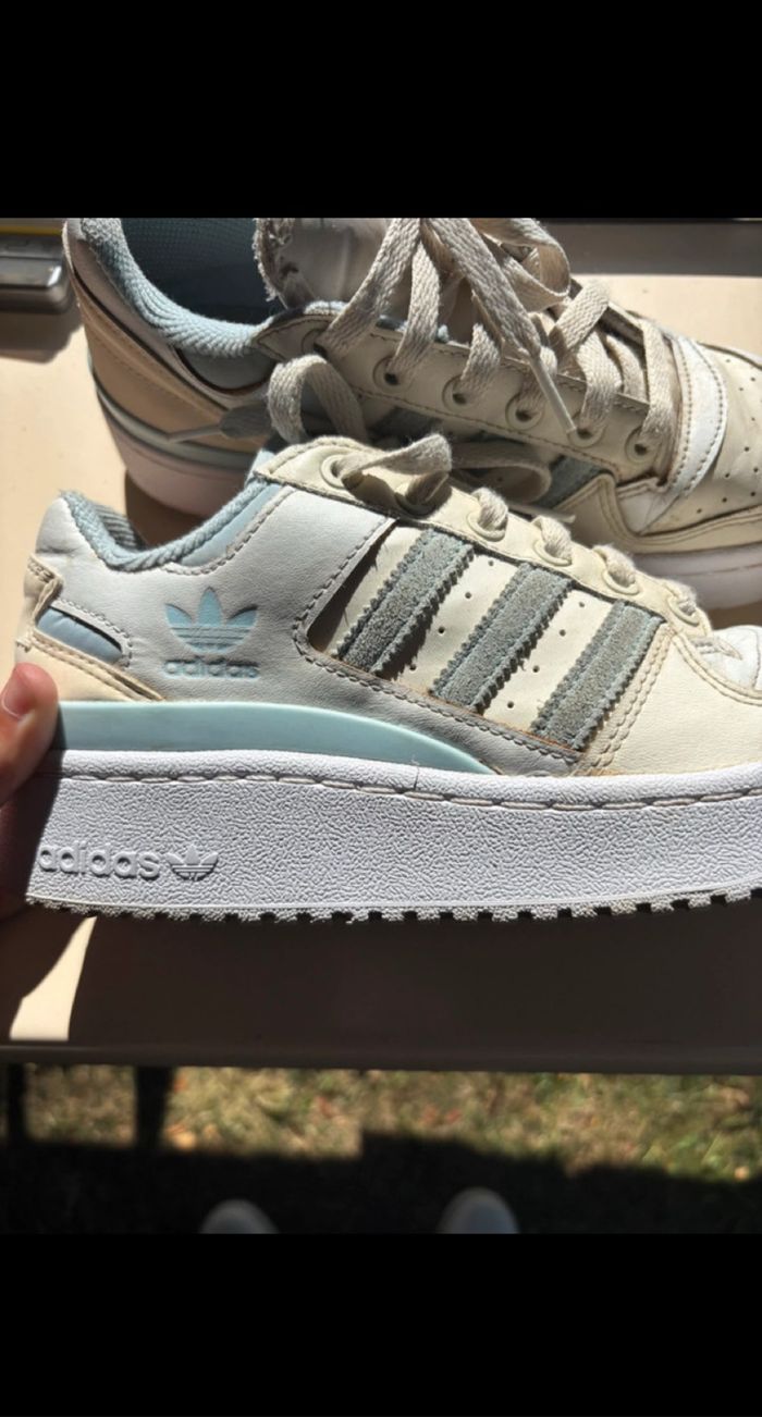 Chaussure adidas - photo numéro 2