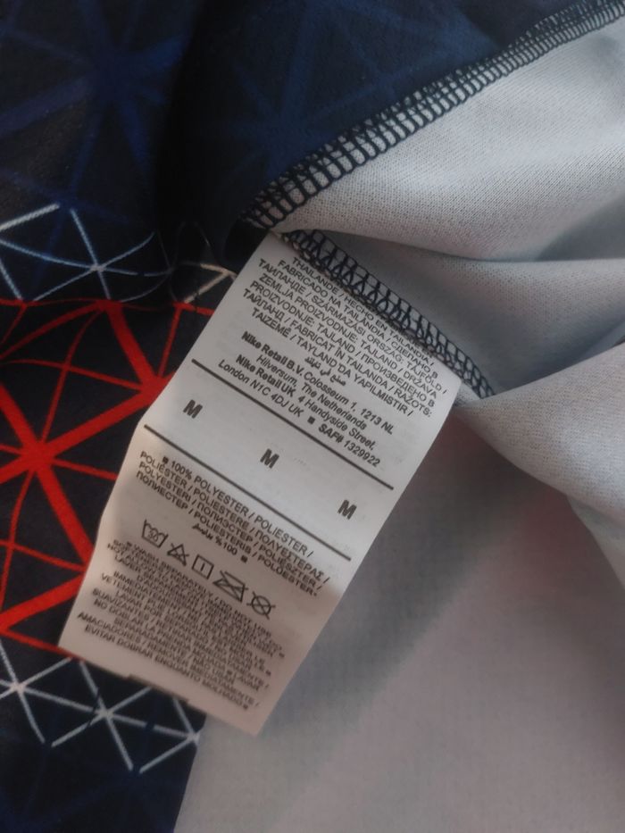Maillot PSG home 25/26 neuf taille M - photo numéro 3