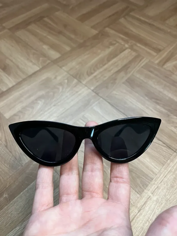 Lunettes de soleil à œil de chat cat eye - photo numéro 2