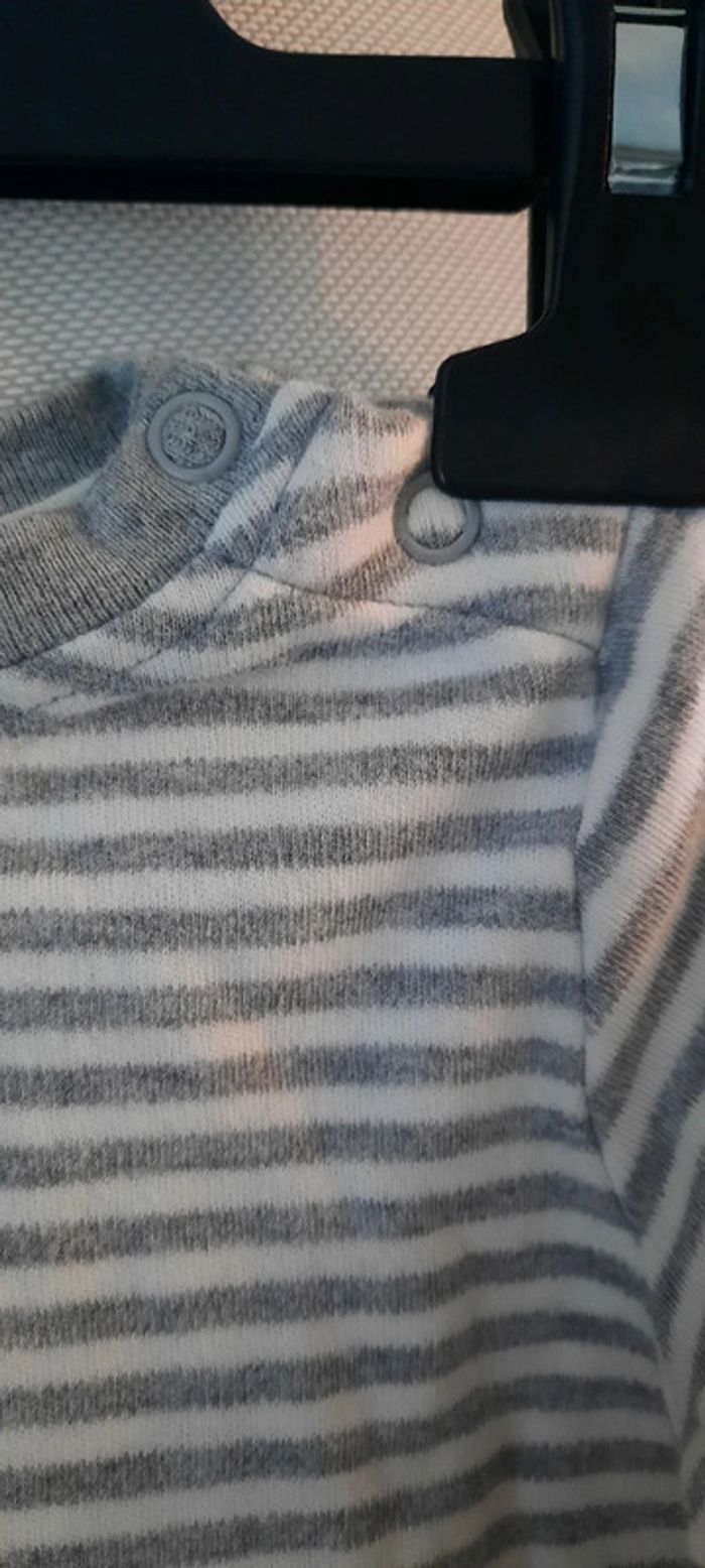 Lot de 4 Tee-shirt manches longues 3/6 mois - photo numéro 11