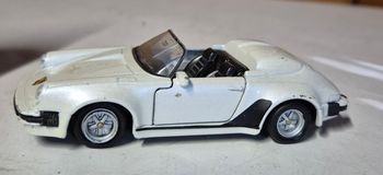 Maisto Shell Porsche 911 Speedster 1/38 Supercar Collection vintage voiture miniature