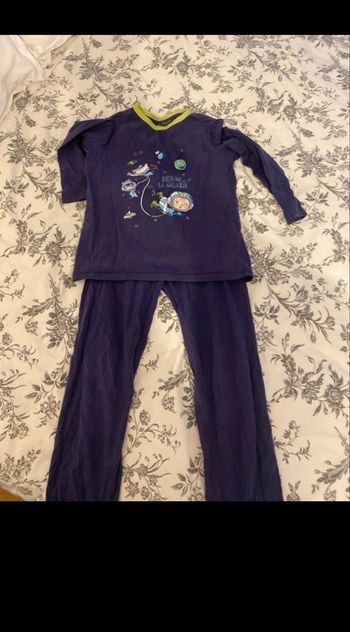 Pyjama 2 pièces 5/6 ans 