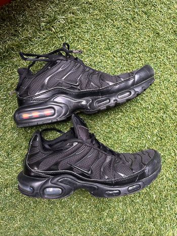 Baskets Nike TN noires taille 41