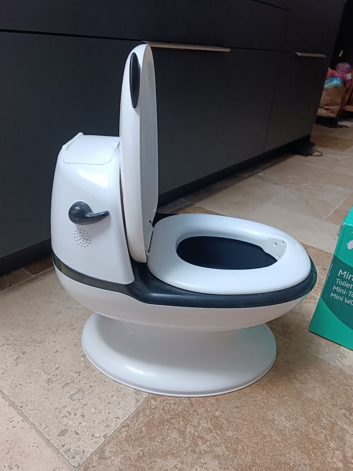 Mini toilette enfant de 12 mois à 4 ans - photo numéro 4