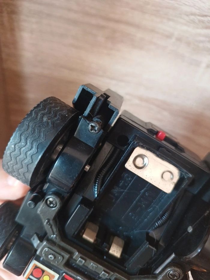 Robot daijim yonezawa - photo numéro 7