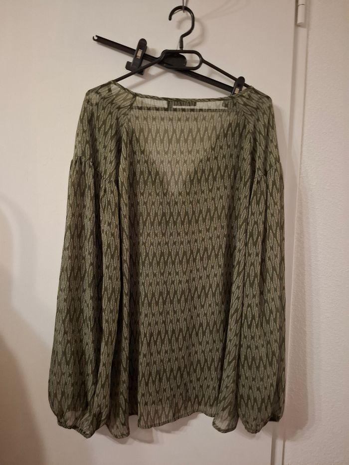 Chemise camisa kiabi taille xxl convien a une taille 50/52 eu ) en très bon état - photo numéro 6