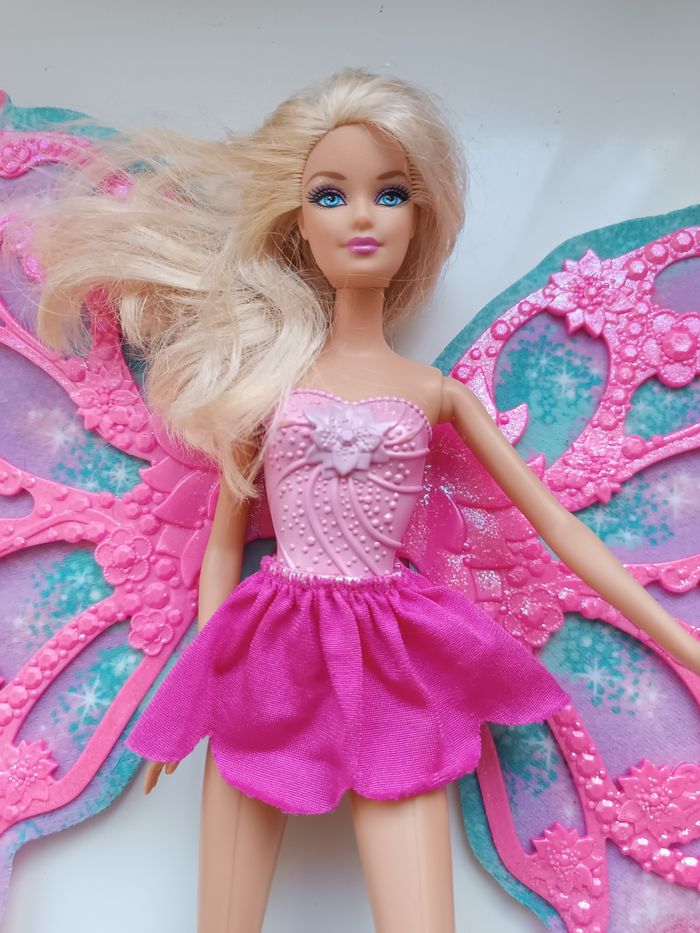 Barbie papillon - photo numéro 3