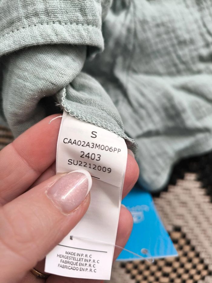 Short avec jambe évasée à smocks taille S (36) neuf - photo numéro 2