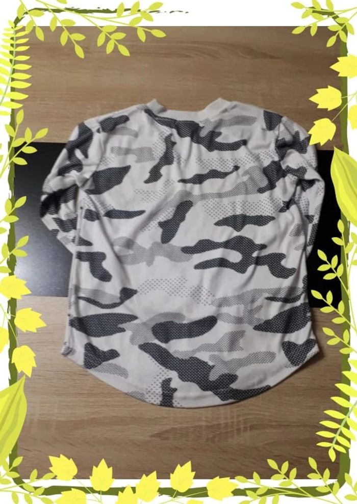 Tshirt manche longue 6 ans - photo numéro 2