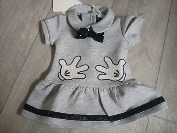 Robe grise bébé neuve