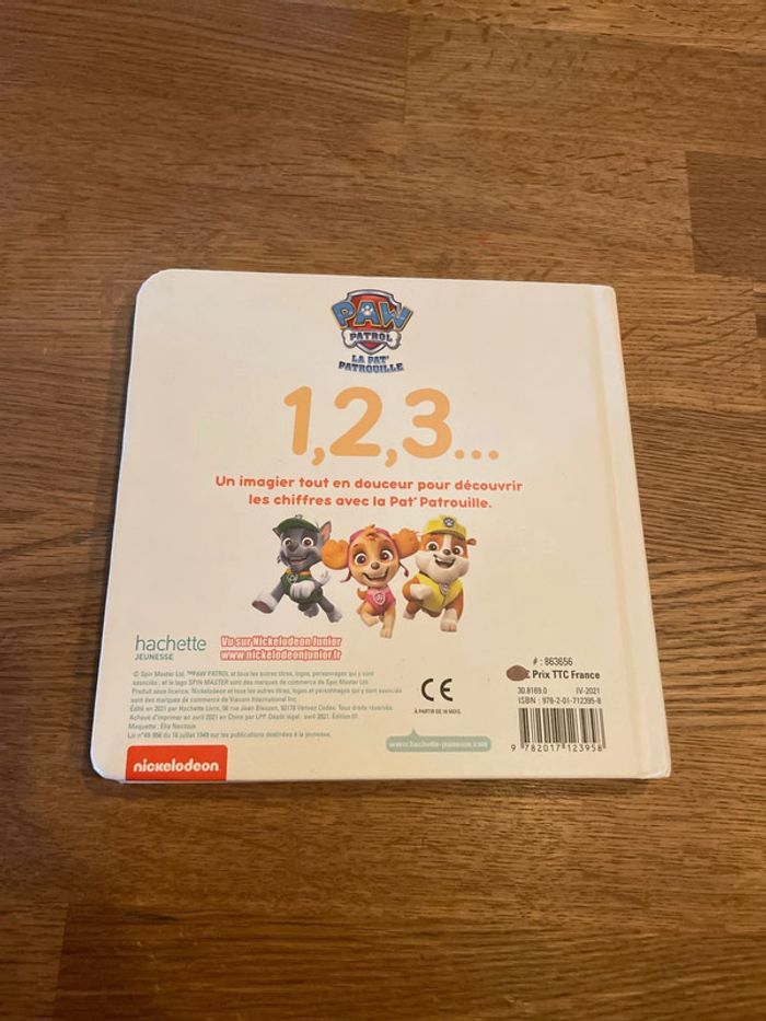 Livre cartonné Pat Patrouille L’imagier des tout petits Les chiffres Paw Patrol - photo numéro 3