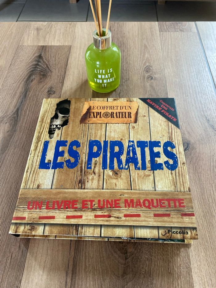 Le coffret d un explorateur (les pirates)