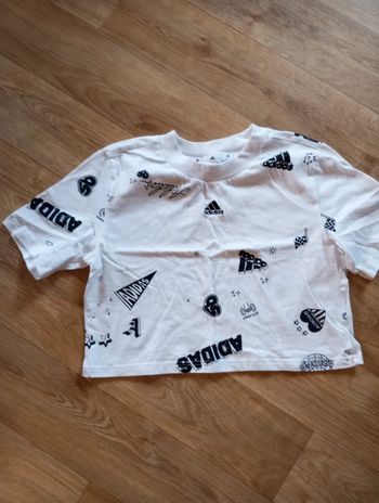 T-shirt court adidas 14ans