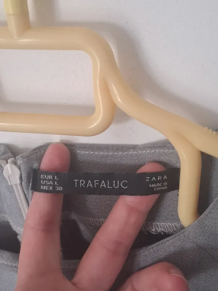 Robe près du corps gris Zara Taille L (40) - photo numéro 7