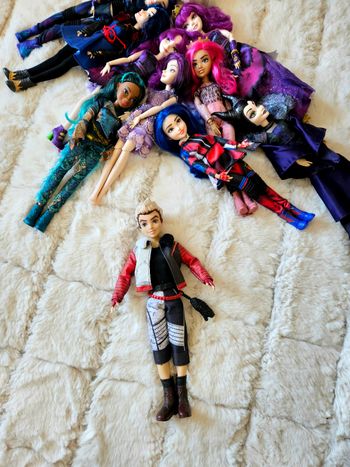 Poupée jay descendants