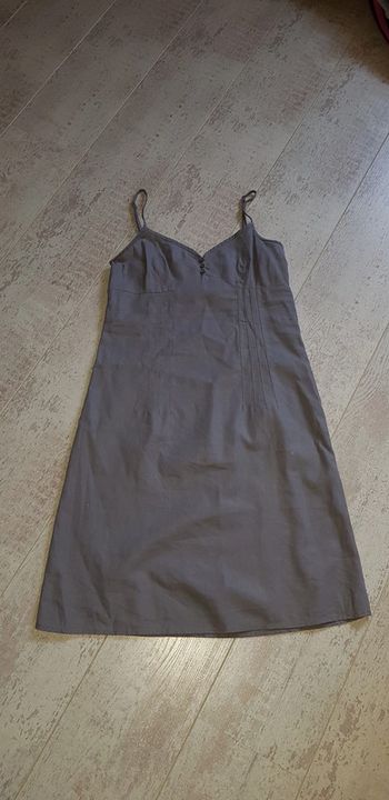 Robe bretelles taupe