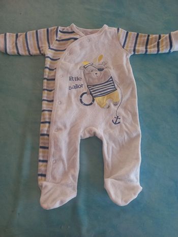 Pyjama ours