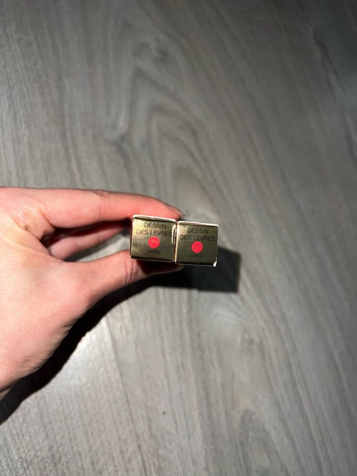 Lot de 2 Crayon à lèvre avec taille crayon d’un côté ( neuf ) - photo numéro 6